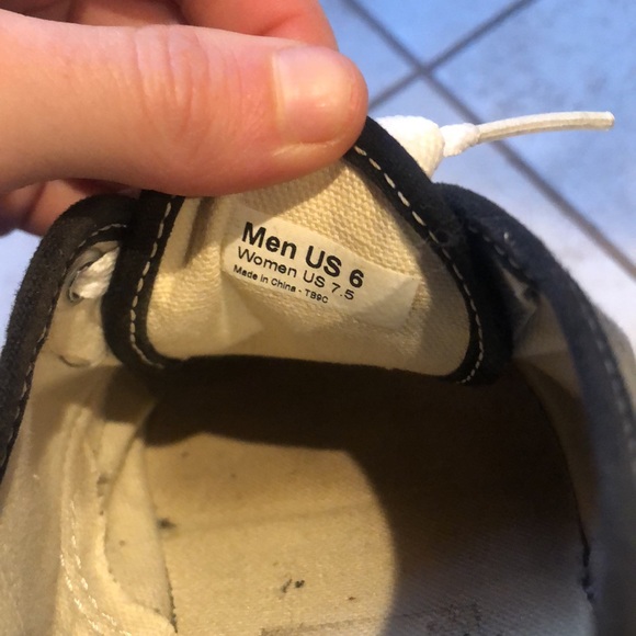 Vans Black/Grey Sneakers - Picture 4 of 4